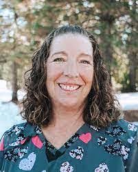 Nanette Lloyd's Instagram, Twitter & Facebook