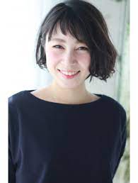 イノセントアシメ フレンチボブ l002022299 ドアベルヘアリビング door bell hair living のヘアカタログ ホットペッパービューティー フレンチボブ 髪型 ビューティー