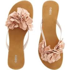 Design hem osis untuk mos : Designer Clothes Shoes Bags For Women Ssense Flower Sandals Fashion Shoes Pink Shoes