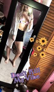 nh - Lives in berlin