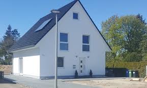 Einfamilienhaus freistehend (17) reihenhaus (5). Referenzen Haus Bau Neumunster Bautrager Baubranche Haus Kaufen Haus Bauen Bautrager Baufirma