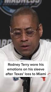 Class act from coach Terry #HookEm #marchmadness #texas