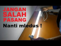 Cara mudah pasang lampu led kabin mobil. Cara Pemasangan Lampu Tl Neon Led Youtube