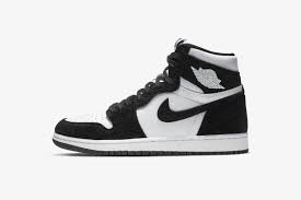 Air Jordan 1 Retro High Og Twist Black And White Nike Air Jordan 1 Twist How Where To Buy Today Air Jordans Nike Air Sneakers