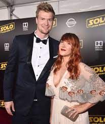 Joonas Suotamo On Twitter Taking A Moment To Thank My Beautiful Wife Her Gorgeous Glow First Caught My Eye But She Is One Of The Most Intelligent Funny People I Ve Ever Met