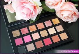 Emphasize on the beauty of your hair and let is shine by deciding on the boldest and most striking hair color that matches your personality. Huda Beauty Rose Gold Remastered Palette Review Swatches Beauty Trends And Latest Makeup Collections Chic Profile