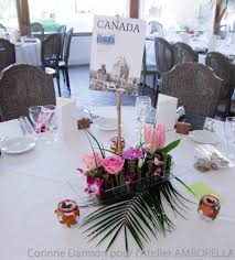 Idées de décoration table mariage originale avec des fleurs blanches. Centre Table Fleuriste Mariage Fleur Corinne Darmon Atelier Amborella Mandres Roses Val Marne Essonne Seine Marne 94 91 7 Exotique 9 Amborella By Corinne