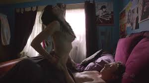 Galadriel stineman in shameless - dreamencyclopedia.org