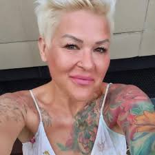 Fundraiser for Robert Broadhead by Jess Harrison : Support funds for Vicky  Allan's funeral and family