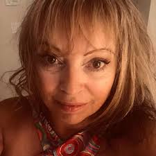 Sarah Eakin (@eakinsarah) • Threads, Say more