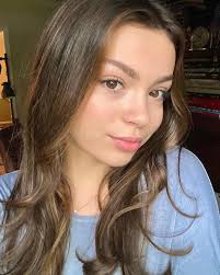 Erica Varner's Instagram, Twitter & Facebook