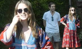 Learn about keira knightley's age, height, weight, dating, husband, boyfriend & kids. Keira Knightley And Husband James Righton Ring In The 75th Anniversary Of Ve Day Daily Mail Online