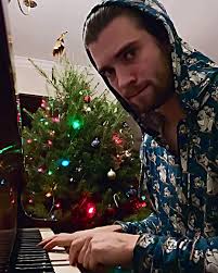 Merry Christmas and Happy Holidays 🎄 🎥: David Corenswet via his IG  (12/24/2020)