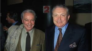 En accueillant à l'écomusée pierre bonte (il a créé en 1959 une émission qui reste parmi les plus célèbres, bonjour monsieur le maire, avec laquelle il a présenté plus de 4 000 communes françaises en 15 ans), et son ami jean claude. C Etait Un Monstre L Ex De Jacques Martin Revele Sa Face Cachee Gala