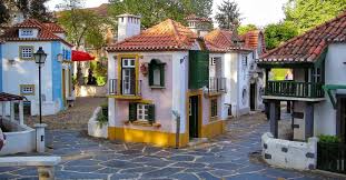 Hotels in der nähe von portugal dos pequenitos, coimbra: Portugal Dos Pequenitos Vai Reabrir Com Entrada Gratuita