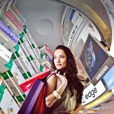 Plaza low yat is the premier it & gadget shopping mall in malaysia, conveniently located in kl city center. Home Plaza Lowyat