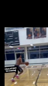 MarcusandLasha Mobley ha aggiunto...