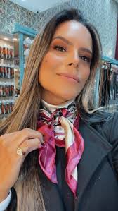 Julia Pires (juliapires55555)