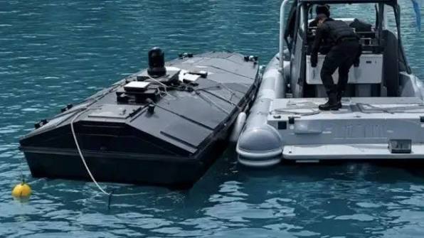  Ουκρανία: Προκαλεί και πάλι. Ενημέρωσε την Αθήνα πως θα συνεχίσει να χτυπά ρωσικά πλοία στη Μεσόγειο.