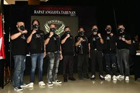 Berikut 8 foto millen saat berpenampilan maskulin sebagaimana brilio.net. Foto Tahunan Tema Maskulin Enggak Kalah Gagah Kabin Ford Ranger Vr46 Juga Maskulin Banget Gridoto Com Lihat Ide Lainnya Tentang Fotografi Fotografi Teman Pemotretan