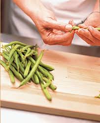 Leggi consigli, ingredienti, tempi e modalità di preparazione delle nostre ricette per i primi piatti estivi semplici, veloci e sfiziosi. Di Fagiolini E Taccole Al Pomodoro Sale Pepe
