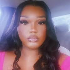 Ivory Maxwell's Instagram, Twitter & Facebook