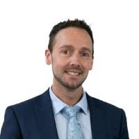 100+ perfiles de «Windrum»