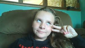 Megan Meck (@johnnyolover15)