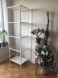Amazing gallery of interior design and decorating ideas of ikea vittsjo in bedrooms, closets, living rooms, dens/libraries/offices, dining rooms, boy's. Best Ikea Vittsjo Shelf Unit White Glass For Sale In Yorkville Ontario For 2021