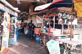 It occupies an alleyway off penang road, just next to restoran yasmeen, another nasi kandar shop. Penang Eats Line Clear Nasi Kandar At Jalan Penang Georgetown Hazeldiary