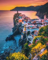 Colorful Landscape View Of Vernazza On Sunset In Cinque Terre Liguria Italia Cinque Terre Travel Italy Travel Cinque Terre