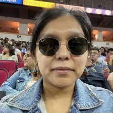 Angela Islas's Instagram, Twitter & Facebook