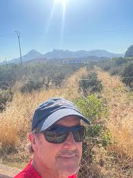 RED POO RELAY!🧨🏃‍♀️ Taken the baton from my good friend Richard Walker at  5:00am thanks RB & running virtually with the lovely Disa Anne Asperin  before passing the baton over to the