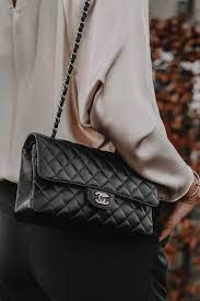 orginal oder fake so erkennst du eine echte chanel tasche chanel tasche taschen chanel handtaschen