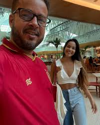 Alex Mine (@alexmineoficial) • Instagram photos and videos