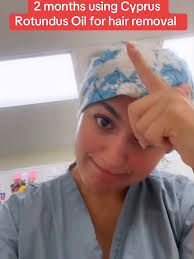 Cyperus Rotundus Sobre Tatauje