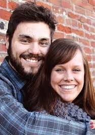 Laura Songer's Instagram, Twitter & Facebook