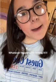 Lindsay Mathers's Instagram, Twitter & Facebook