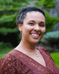 💡Teaching Apprentice Spotlight 💡 Each summer, CCT looks for young adults  ages 20-24 to join our summer camp team as Teaching Apprentices.  Apprentices gain work experience in arts education by directly working