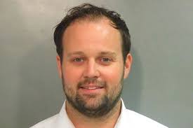 Ex-reality star Josh Duggar to be sentenced for child porn | The Independent