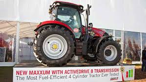 Offering tractors ranges in the geotrac an lintrac series. Lamma 2018 Tractors And Sprayers On Show Farmers Weekly
