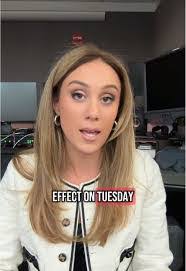 Shannan Ferry's Instagram, Twitter & Facebook