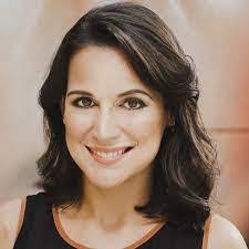 Karin Francis's Instagram, Twitter & Facebook