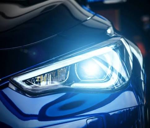 Car Headlights - Battery, Lithium & Lights