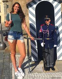 Tall College Volleyball Player 3 By Https Www Deviantart Com Lowerrider On Deviantart Tall Women Tall Girl Tall People