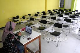 Check spelling or type a new query. Kuliah Daring Fakultas Seni Media Rekam Isi Yogyakarta Republika Online