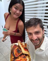 Non riesco a smettere di mangiare la #focaccia barese 😩 Troppo buona ❣️  #puglia #bari