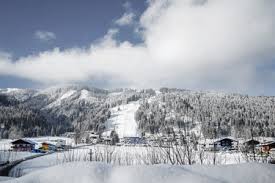Les 3 vallées, plus grand domaine skiable au monde regroupent les 7 meilleures stations de ski d'europe en savoie. Skigebiet Flachau Urlaub Im Snow Space Salzburg