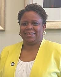 Hear Ye! Hear Ye! Let it be known that Boreas Rex LXXXVIII has selected a  Prime Minister to oversee preparations for the 2025 Saint Paul Winter  Carnival. It is our great pleasure