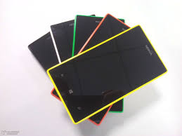 Nokia Lumia 830 mit Windows Phone 8 ...